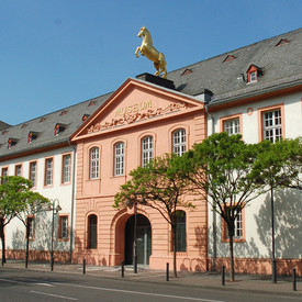 Eingang zum Landesmuseum Mainz